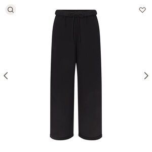 skims sweatpants